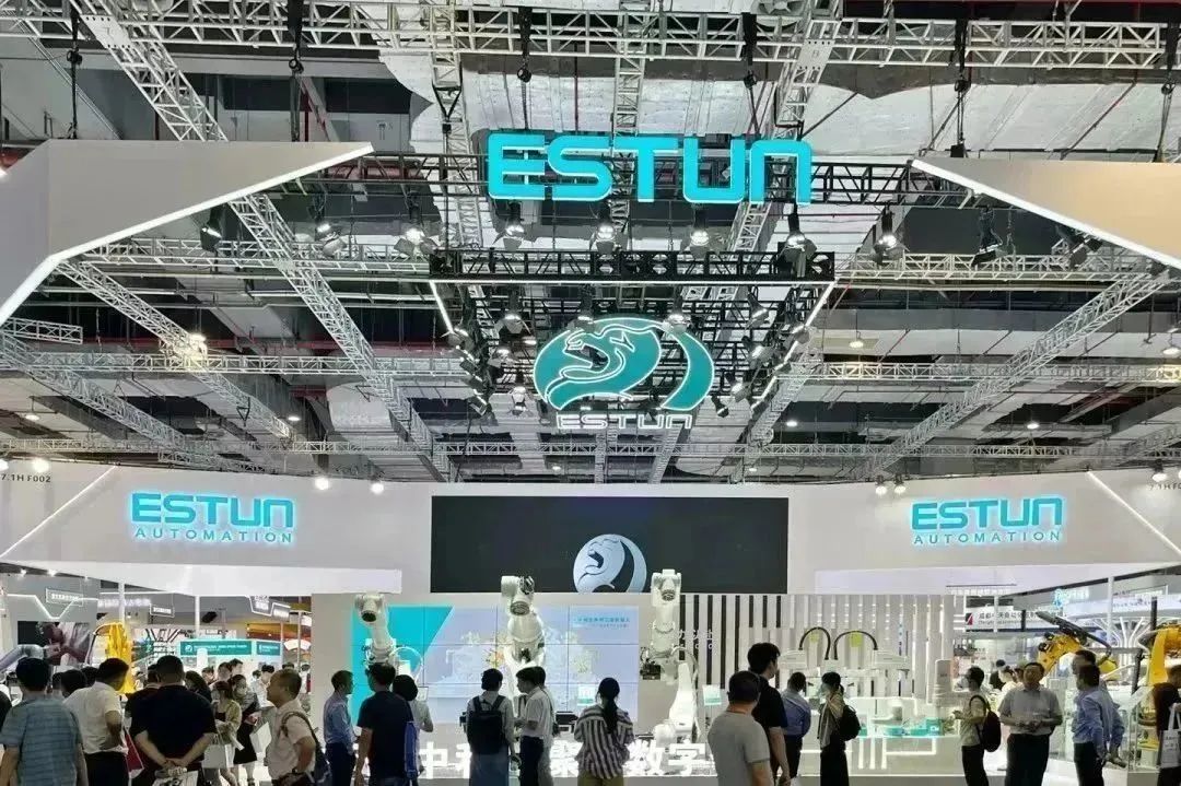 埃斯顿机器人新品重磅发布！展出光伏、锂电池、汽车、电子多行业智能化完整解决方案！